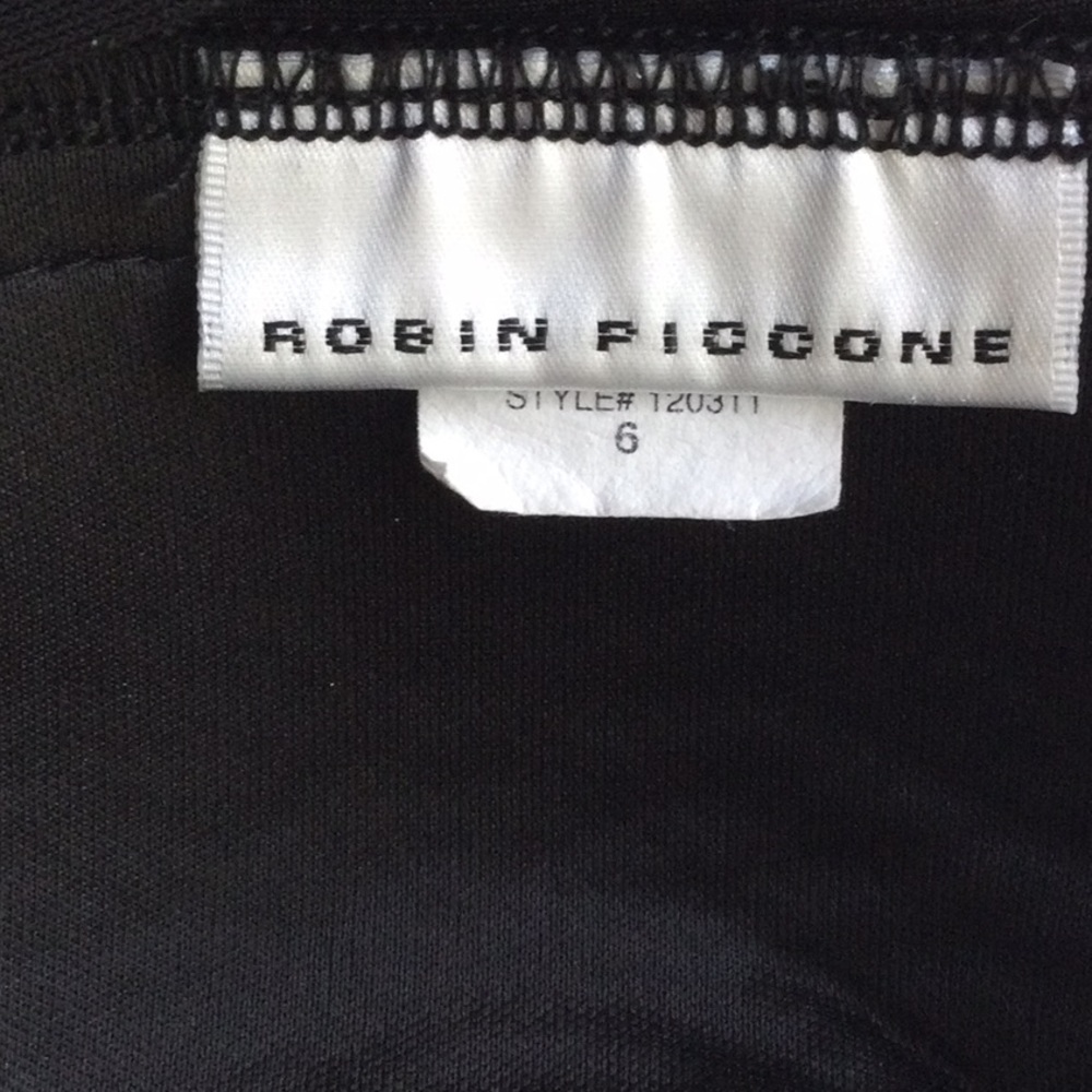 Like New! Robin Piccone Penelope Crochet One Piece - Size 6 - Picture 6 of 7